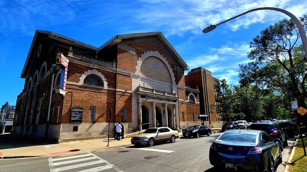 Street view of Ebenezer Missionary Baptist Church in Chicago